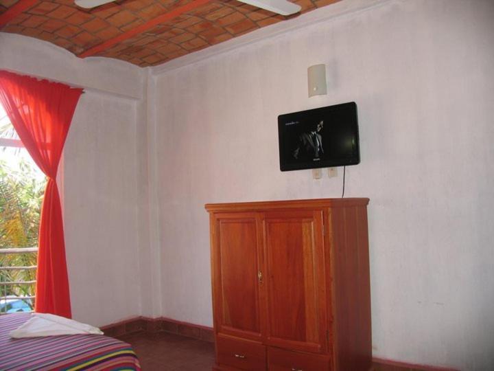 Hotel Y Suites Bugambilias ริงกอน เด กัวยาบิโตส ห้อง รูปภาพ
