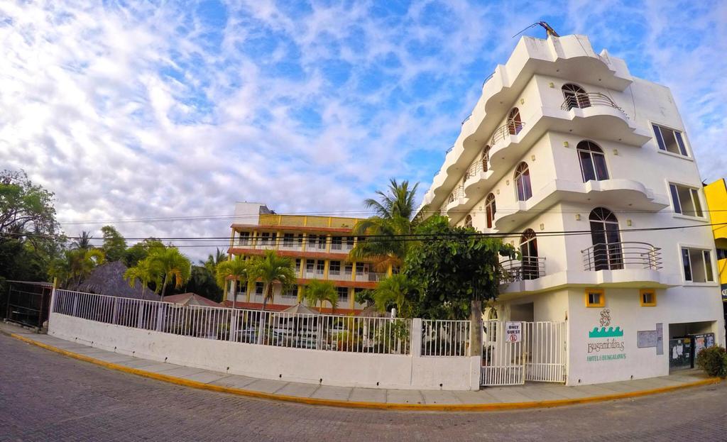 Hotel Y Suites Bugambilias ริงกอน เด กัวยาบิโตส ภายนอก รูปภาพ